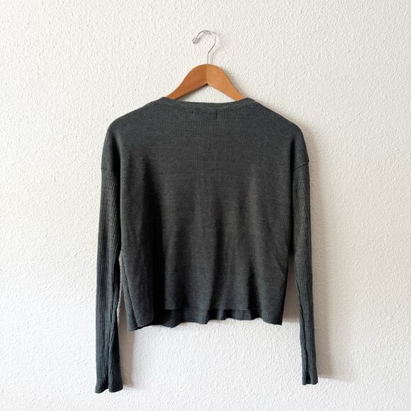 Michael Stars Long Sleeve Top Womens XS Gray Lightweight Sweater Studded - Picture 5 of 6